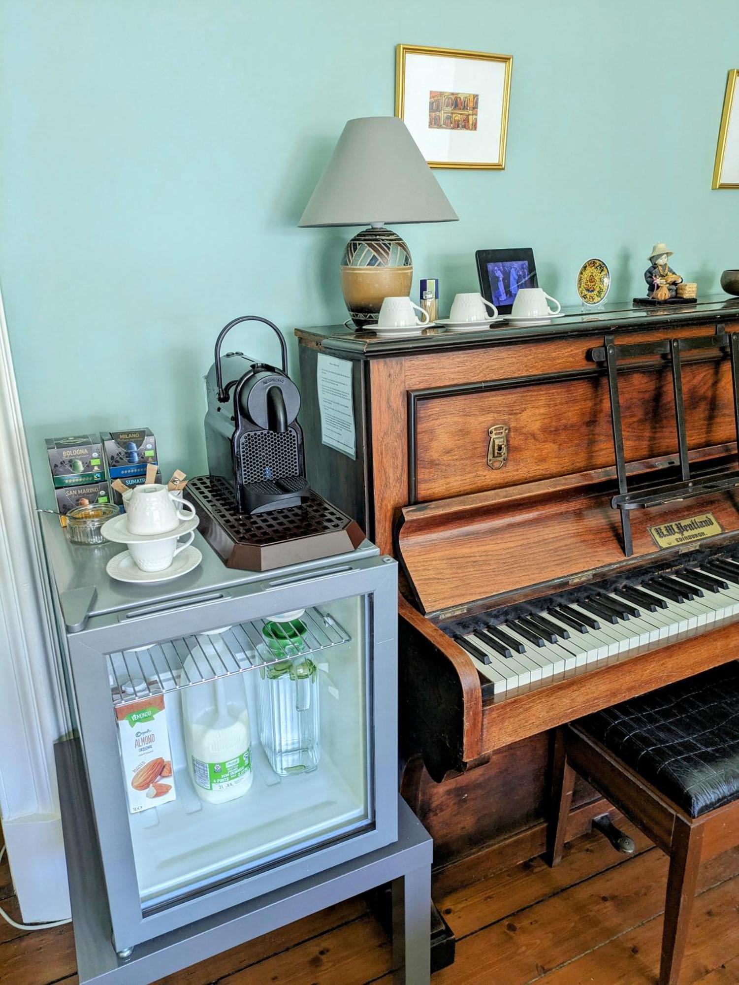 Mccrae's Bed & Breakfast Edimburgo
